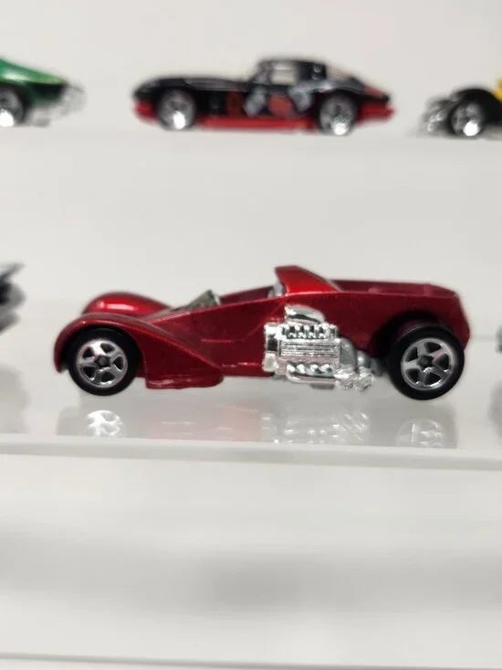 Hotwheels Diecast Cars Lot of (9) 1/64 (p1) - Picture 7 of 11